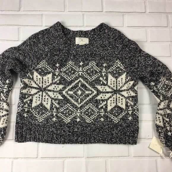 New Gray Wool Blend Nordic Snowflake Bell Sleeve Cropped Sweater womens M NWT - Picture 2 of 8